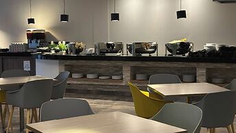 Portobelo Plaza de las Americas