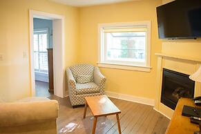 The Little Inn of Bayfield