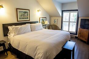 The Little Inn of Bayfield