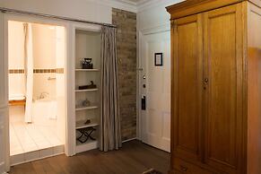 The Little Inn of Bayfield