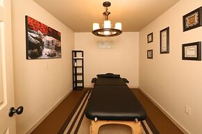 Pine Needles 6 1 Br cabin by RedAwning