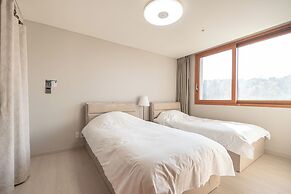 Elysian Gangchon Resort