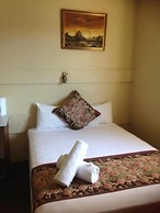 Hotel Beach House Nambour