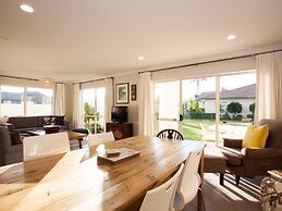 Pacific Palms Resort