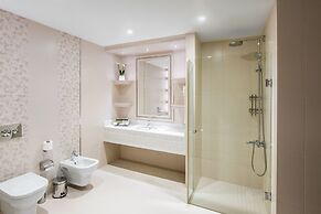 Qafqaz Riverside Resort Hotel