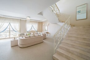 Qafqaz Riverside Resort Hotel