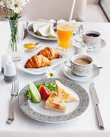 Qafqaz Riverside Resort Hotel