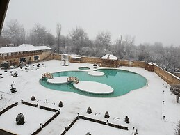 Qebele Yeddı Gozel Hotel