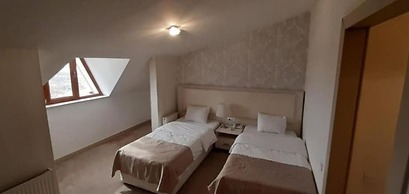 Qebele Yeddı Gozel Hotel