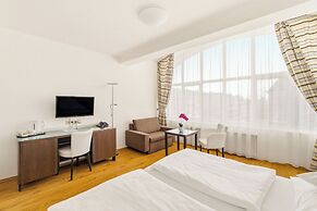 Hotel Trinity