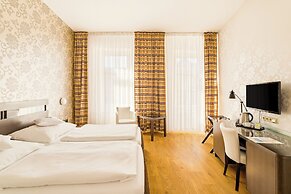 Hotel Trinity