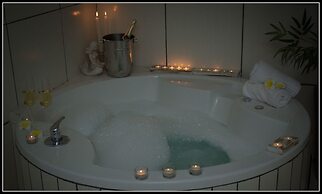 Cocomo Guesthouse, Spa and Conference Centre