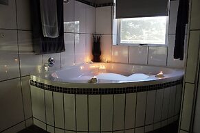 Cocomo Guesthouse, Spa and Conference Centre