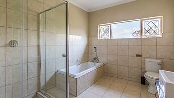 Sabie Retreats Guest House