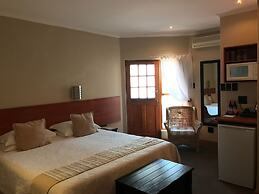 á La Martha’s Air-Port Guest House