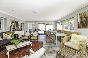 La Montagne Bed & Breakfast