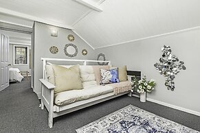 La Montagne Bed & Breakfast