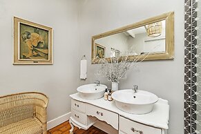 La Montagne Bed & Breakfast