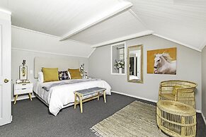 La Montagne Bed & Breakfast