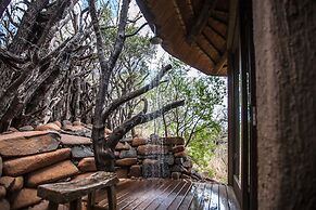 Nambiti Hills Private Game Lodge