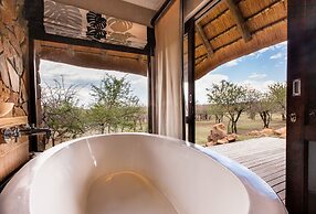 Nambiti Hills Private Game Lodge