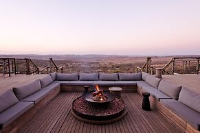 Nambiti Hills Private Game Lodge