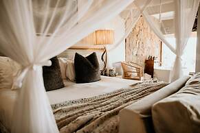 Nambiti Hills Private Game Lodge