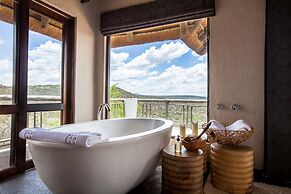 Nambiti Hills Private Game Lodge