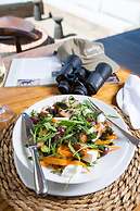 Nambiti Hills Private Game Lodge