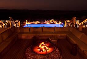 Nambiti Hills Private Game Lodge