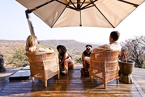Nambiti Hills Private Game Lodge