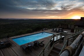 Nambiti Hills Private Game Lodge