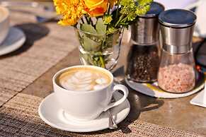 Nambiti Hills Private Game Lodge