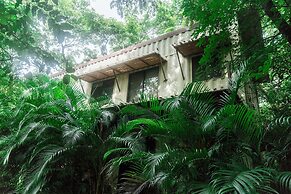 Green Sanctuary Hotel