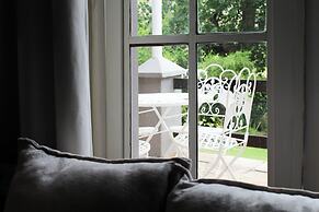 Arumvale Country House