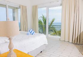 Playa Escondida Beach Club