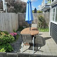 Cottage Mews Motel