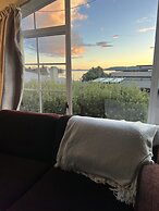 Cottage Mews Motel
