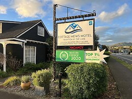 Cottage Mews Motel
