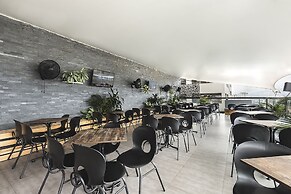 Hotel 47 Medellin Street