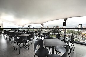 Hotel 47 Medellin Street