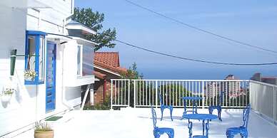 Mediterranean Sea Pension Knossos