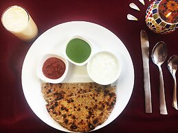 Chitra Katha - A Story Per Stay