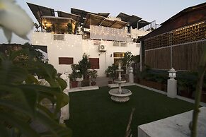 Chitra Katha - A Story Per Stay