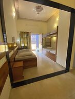 Chitra Katha - A Story Per Stay