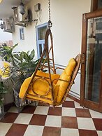 Chitra Katha - A Story Per Stay