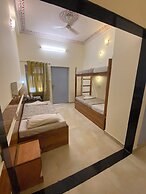 Chitra Katha - A Story Per Stay