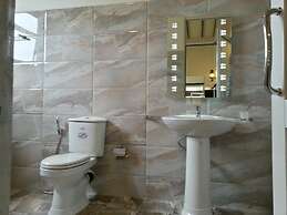 Coral Palm Villa & Apartments