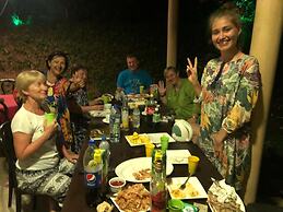 Coral Palm Villa & Apartments