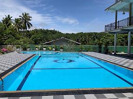 Coral Palm Villa & Apartments